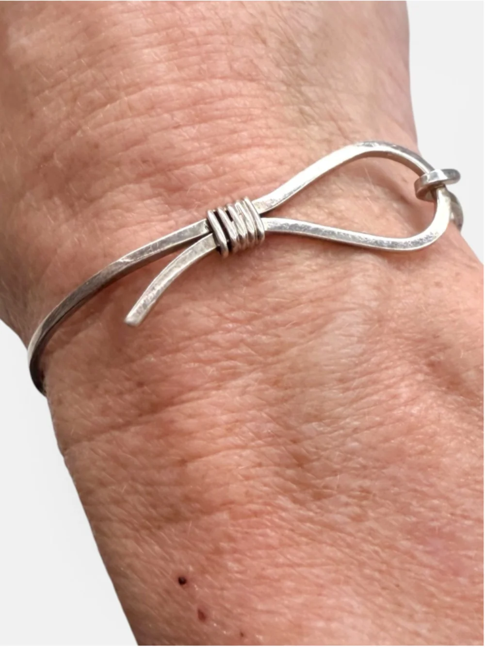 925 Sterling Silver Modernist Hook Bangle Bracelet Handmade Minimalist Artisan